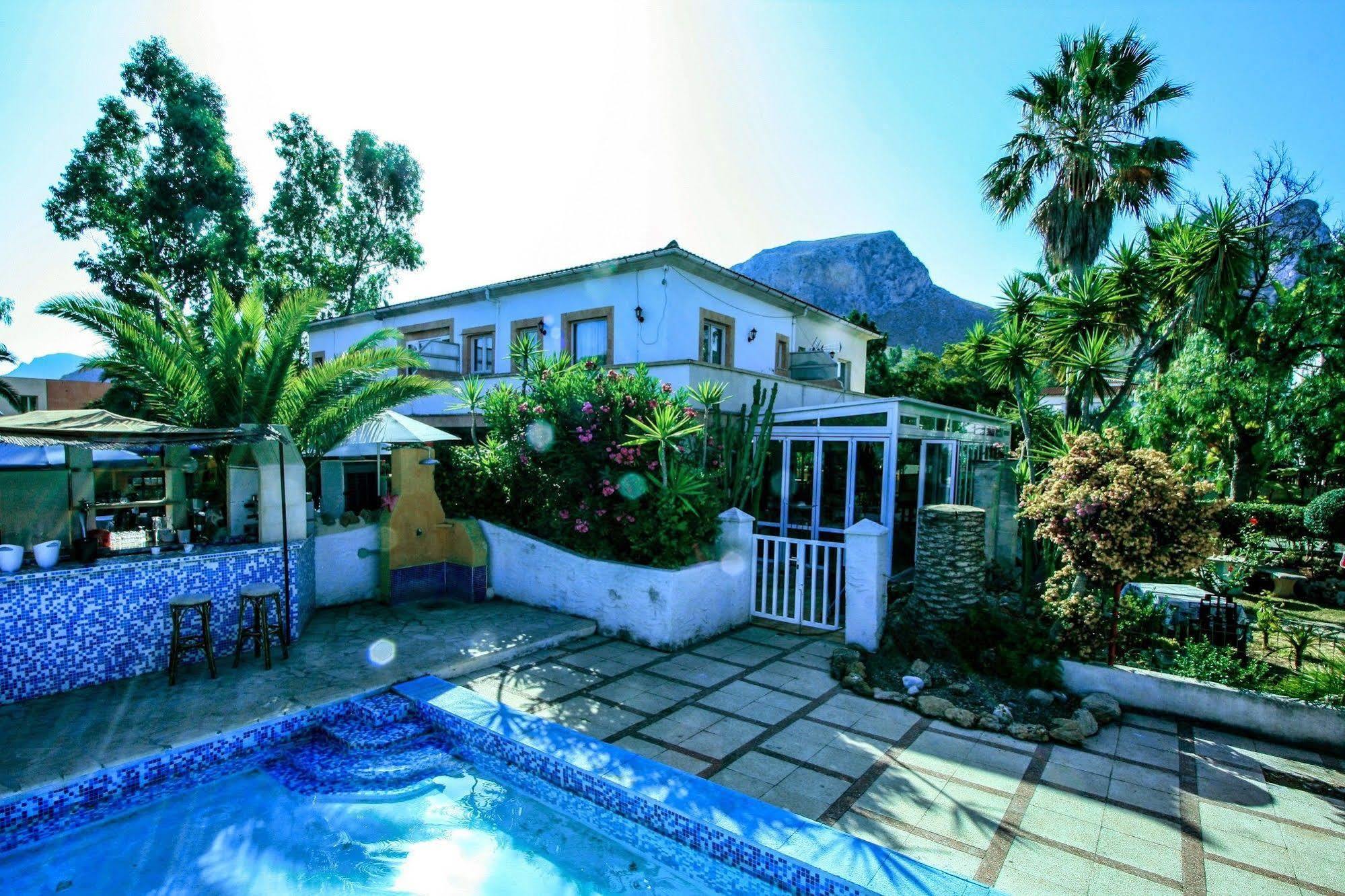 Solimar Hotel